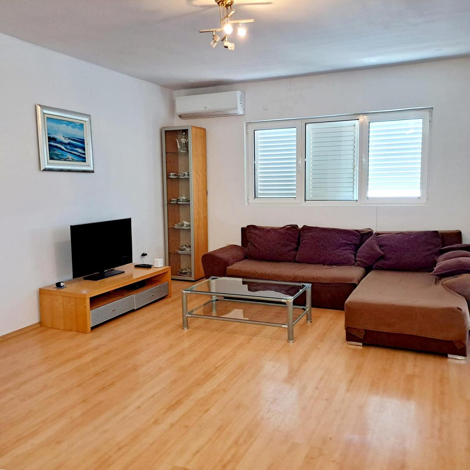 Apartments Pletikosa โบรดาริตซา ภายนอก รูปภาพ